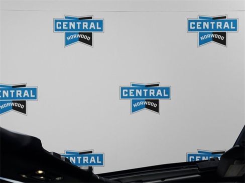 Certified 2022 Jeep Wrangler Unlimited Sahara w/ Safety Group image 13