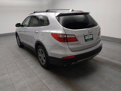 Used 2014 Hyundai Santa Fe GLS image 5