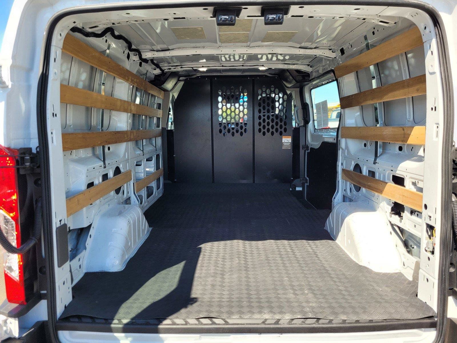 Used 2025 Ford Transit 250 Low Roof w/ Exterior Upgrade Package RWD image 35