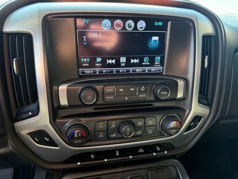 Used 2018 GMC Sierra 1500 SLT w/ SLT Premium Package image 20