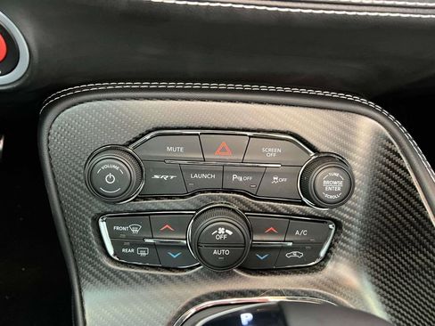 Used 2022 Dodge Challenger SRT Hellcat image 23