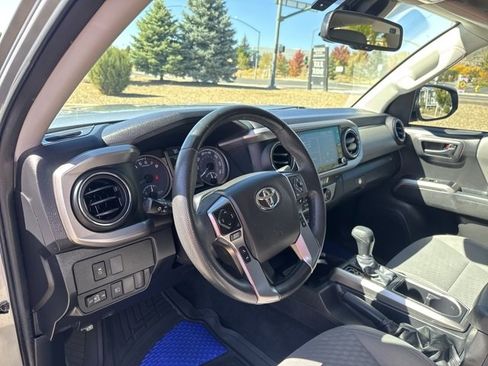 Used 2023 Toyota Tacoma SR5 w/ Technology Package image 12