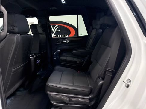 New 2026 GMC Yukon Denali w/ LPO, Floor Liner Package AWD/4WD image 12