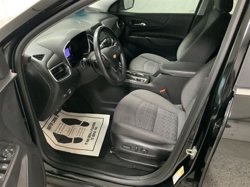 Used 2022 Chevrolet Equinox LT image 57