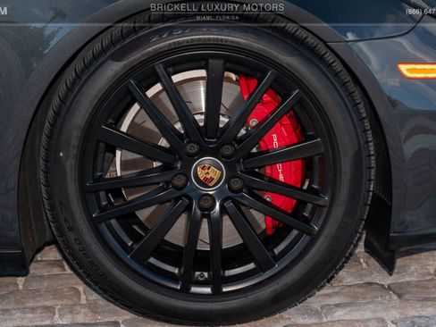 Used 2022 Porsche Panamera GTS image 41