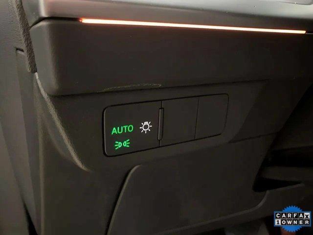 Used 2024 Audi Q4 e-tron Premium Plus w/ Premium Plus AWD/4WD image 35