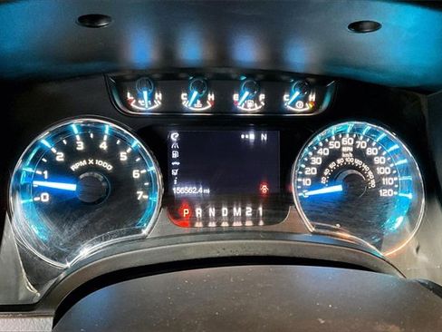 Used 2014 Ford F150 XLT w/ Equipment Group 302A Luxury image 11