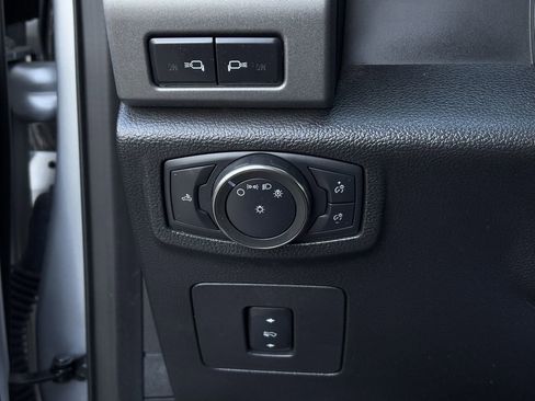 Used 2018 Ford F150 Raptor w/ Equipment Group 802A Luxury image 24