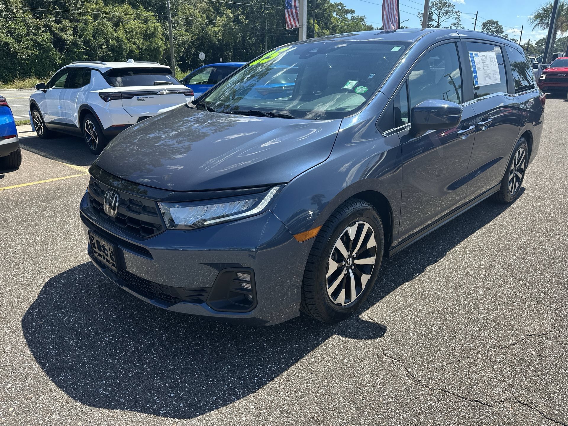 Used 2025 Honda Odyssey EX-L image 12