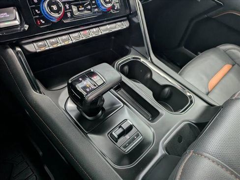 Used 2024 GMC Sierra 1500 AT4 w/ Technology Package image 13