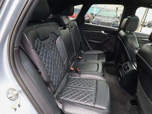 Used 2018 Audi SQ5 Prestige w/ Prestige Package image 49