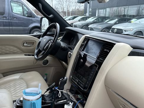 Used 2021 INFINITI QX80 Sensory w/ Cargo Package image 10