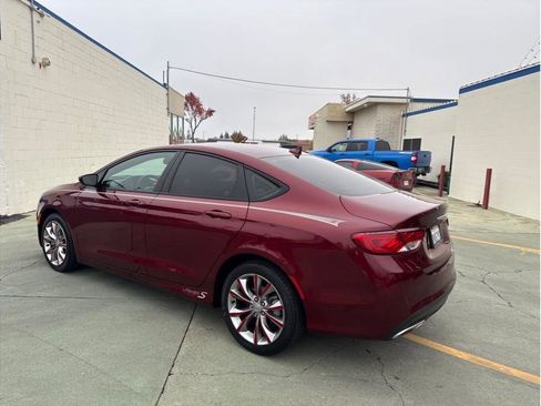 Used 2015 Chrysler 200 S w/ Navigation & Sound Group I image 8