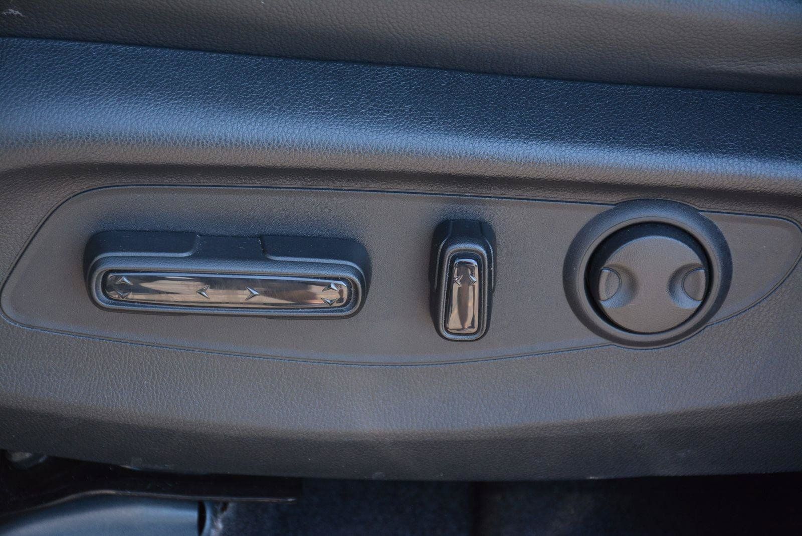 Used 2024 Honda CR-V EX-L image 8
