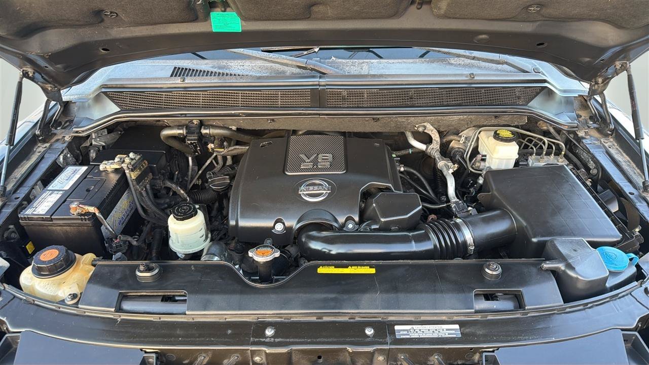 Used 2011 Nissan Armada Platinum AWD/4WD image 35