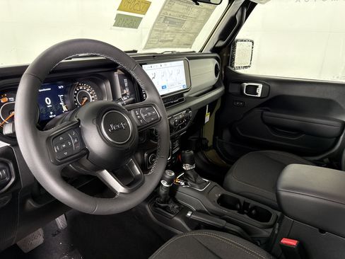 New 2025 Jeep Wrangler Sport S image 24