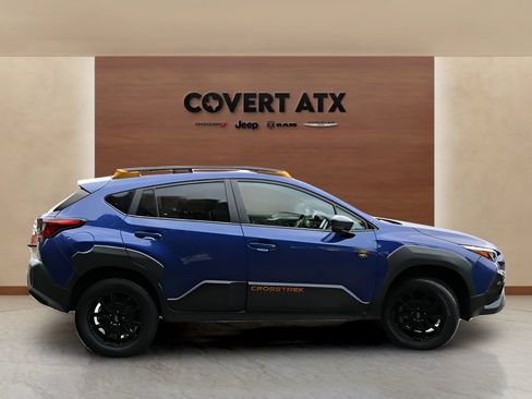 Used 2024 Subaru Crosstrek 2.5i Wilderness w/ Crosstrek Mirror Package AWD/4WD image 6