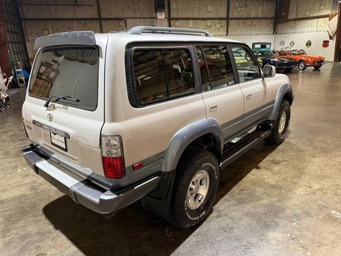 Used 1997 Toyota Land Cruiser image 25