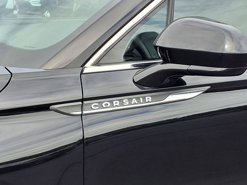 Used 2022 Lincoln Corsair FWD image 29