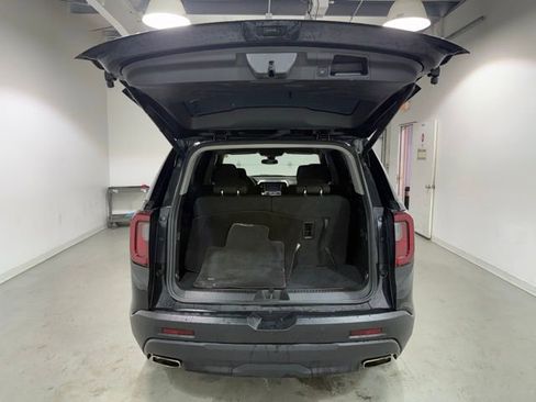Certified 2023 GMC Acadia SLE w/ Driver Convenience Package AWD/4WD image 8