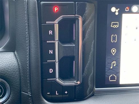 Used 2023 GMC Yukon XL Denali w/ Denali Reserve Package image 30