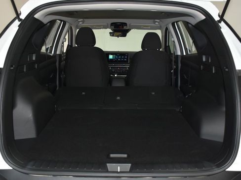 New 2026 Hyundai Tucson SE image 27