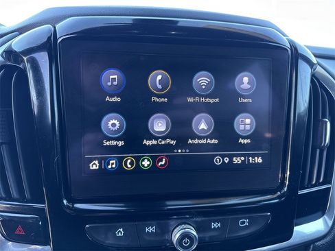 Used 2023 Chevrolet Traverse LT image 18