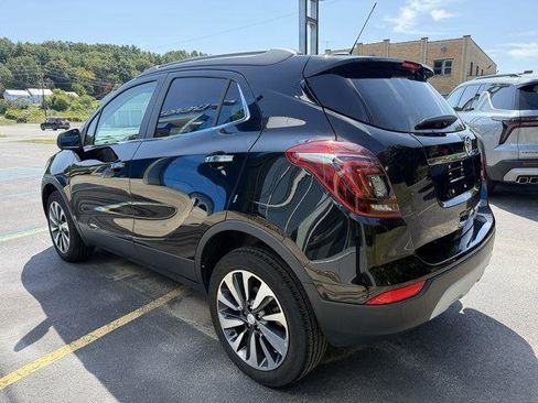 Used 2022 Buick Encore Preferred image 5