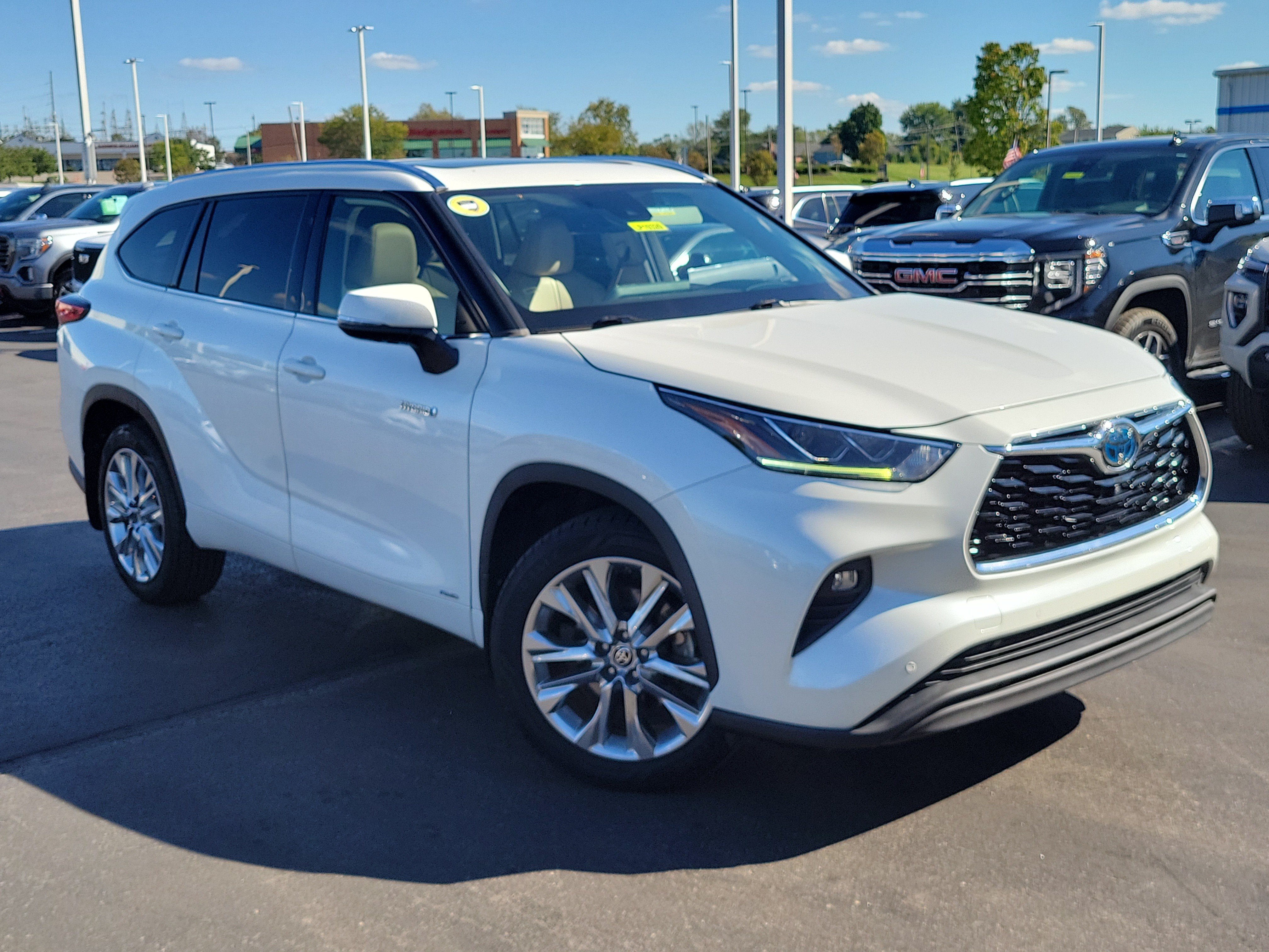 Used 2021 Toyota Highlander Limited AWD/4WD image 31