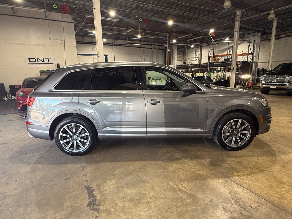 Used 2017 Audi Q7 3.0T Premium Plus AWD/4WD image 5