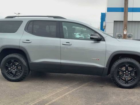 Certified 2023 GMC Acadia AT4 w/ GMC Pro Grade Package image 9