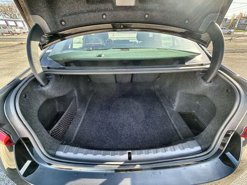 Used 2025 BMW 330i Sedan image 25