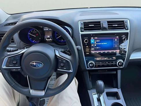 Used 2019 Subaru Outback 2.5i Premium AWD/4WD image 7