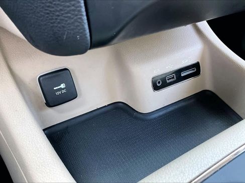 Used 2017 Dodge Durango GT w/ Nav & Power Liftgate Group image 32