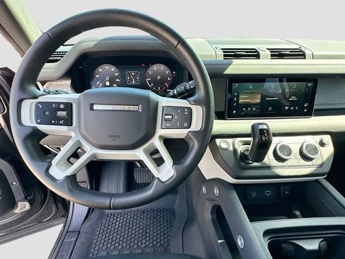 Used 2024 Land Rover Defender 110 S AWD/4WD image 12