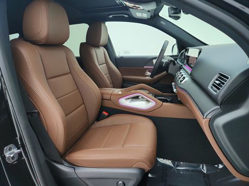 Certified 2025 Mercedes-Benz GLE 350 4MATIC image 14