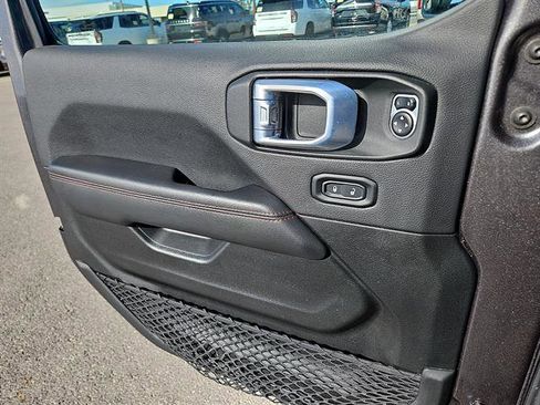 Used 2021 Jeep Wrangler Unlimited Rubicon image 13