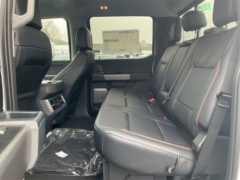 New 2026 Ford F250 Lariat w/ Chrome Package image 14