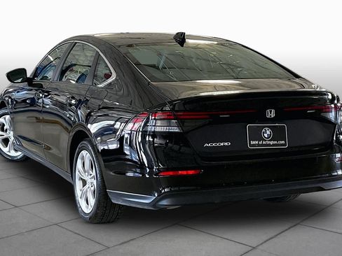 Used 2024 Honda Accord LX image 11