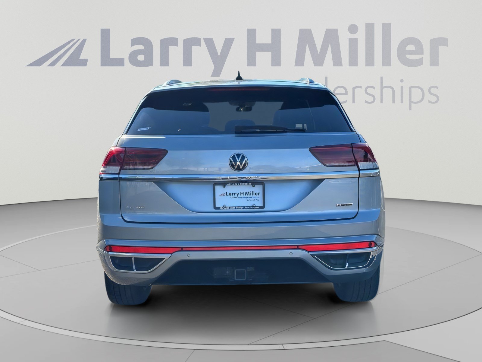 Used 2021 Volkswagen Atlas Cross Sport SE w/ Panoramic Sunroof Package AWD/4WD image 5