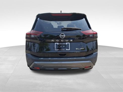 Used 2023 Nissan Rogue SL w/ SL Premium Package AWD/4WD image 5