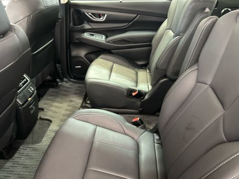 Used 2026 Subaru Ascent Limited AWD/4WD image 5