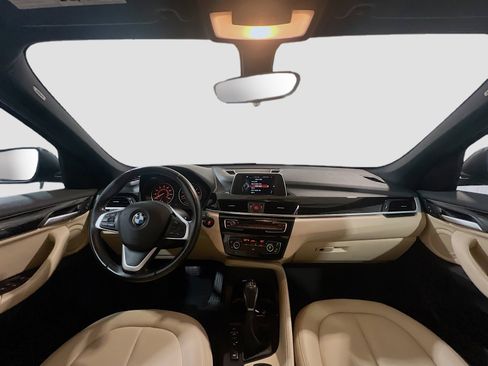 Used 2017 BMW X1 xDrive28i AWD/4WD image 15