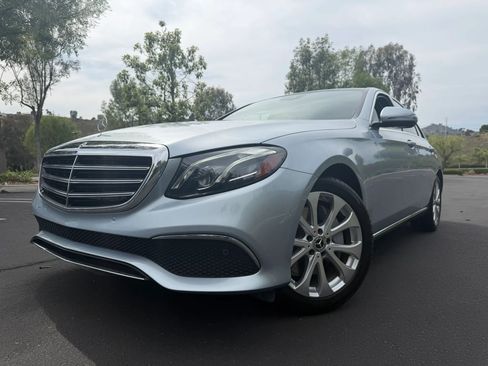 Used 2017 Mercedes-Benz E 300 image 1