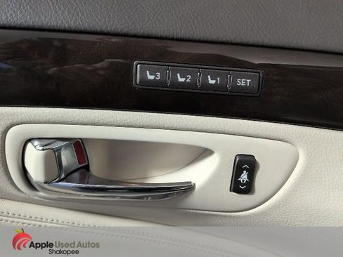 Used 2007 Lexus LS 460 image 8