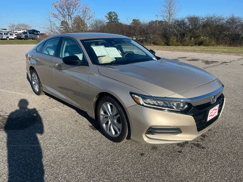 Used 2020 Honda Accord LX image 8