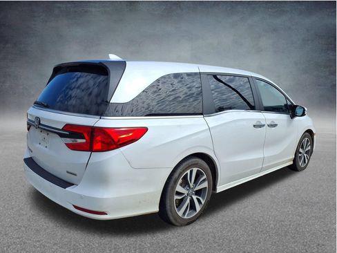 Used 2023 Honda Odyssey Touring image 6