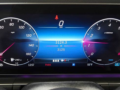 Used 2025 Mercedes-Benz GLE 450 4MATIC image 26