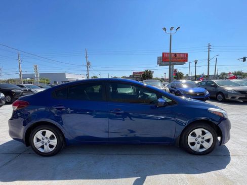 Used 2018 Kia Forte LX FWD image 16
