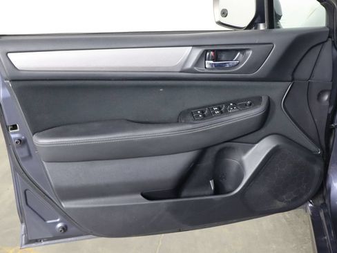 Used 2015 Subaru Legacy 2.5i Premium AWD/4WD image 19